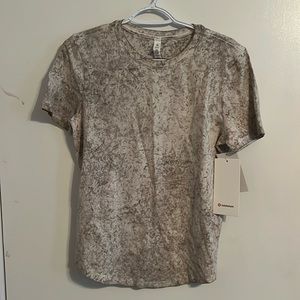 NWT Lululemon Shirt speckled